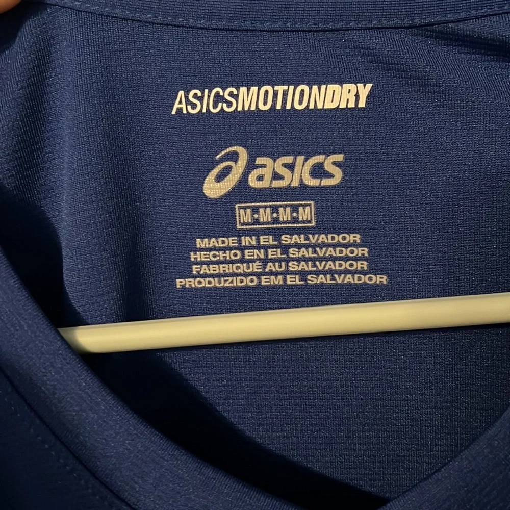 ASICS training undershirt - Picture 2 of 3